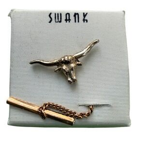 SWANK Mens Tie tack pin Bar Clip Gold Tone Longhorn Bull Head Western Style MCM
